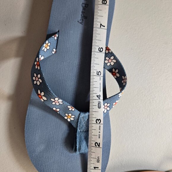 Vera Bradley Flip Flops - Picture 6 of 6